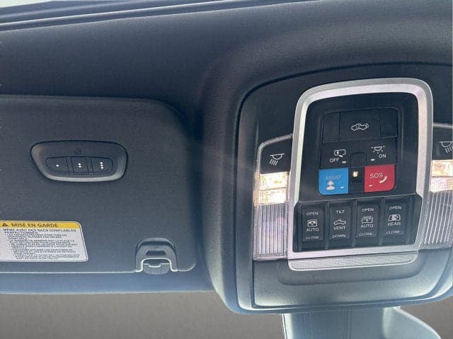 2026 RAM 1500 Laramie - Thumbnail 16