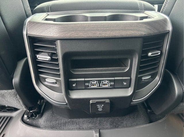 2026 RAM 1500 Laramie - Thumbnail 19