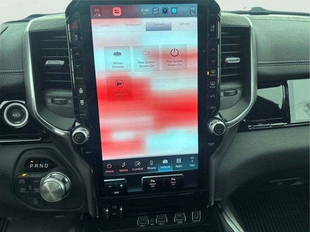 2026 RAM 1500 Laramie - Thumbnail 23