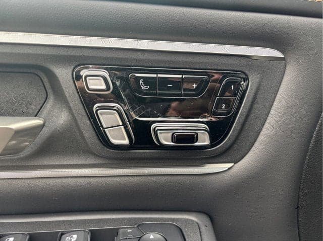 2026 RAM 1500 - Thumbnail 11