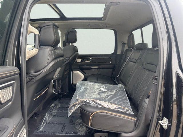 2026 RAM 1500 - Thumbnail 21