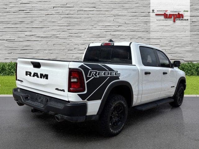 2025 RAM 1500  Rebel - Thumbnail 5