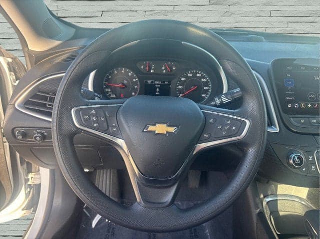 2024 CHEVROLET Malibu - Thumbnail 11