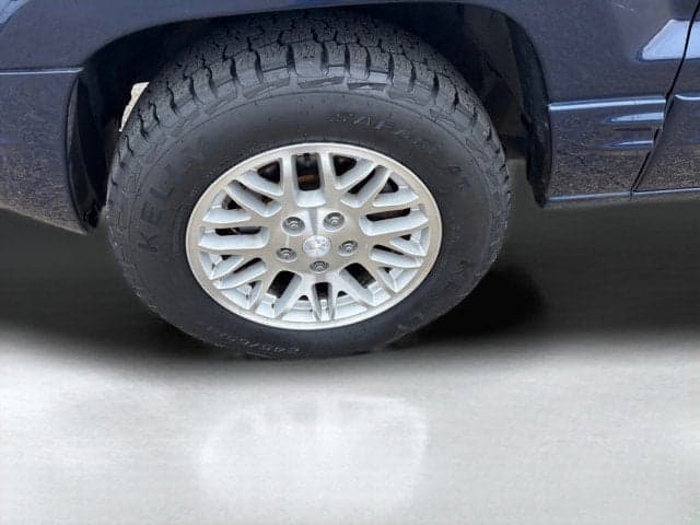 2004 JEEP Grand Cherokee - Thumbnail 9