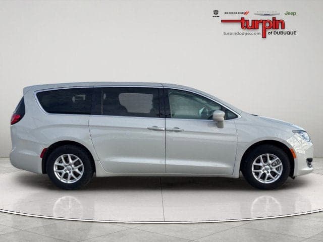 2020 CHRYSLER Pacifica - Thumbnail 6