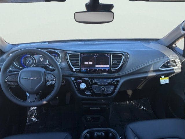 2026 CHRYSLER Pacifica - Thumbnail 20