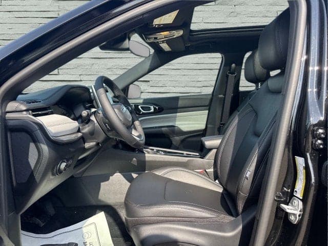 2025 JEEP Compass - Thumbnail 9