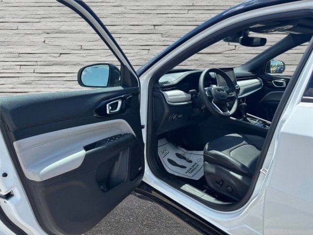 2025 JEEP Compass - Thumbnail 19