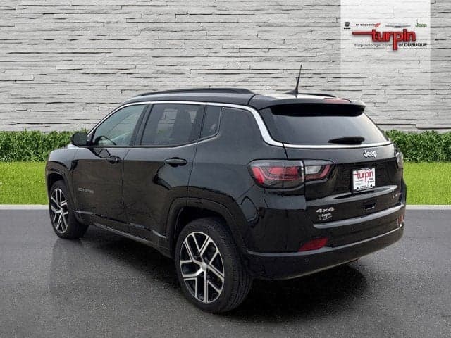 2024 JEEP Compass - Thumbnail 3
