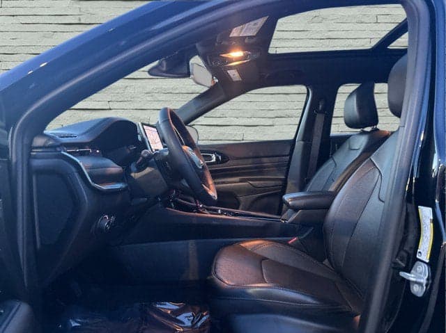 2023 JEEP Compass - Thumbnail 11