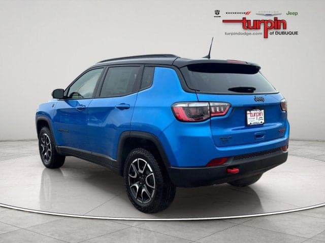 2026 JEEP Compass - Thumbnail 3