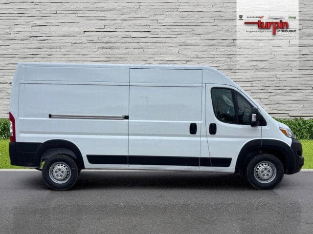 2026 RAM ProMaster cargo van - Thumbnail 6