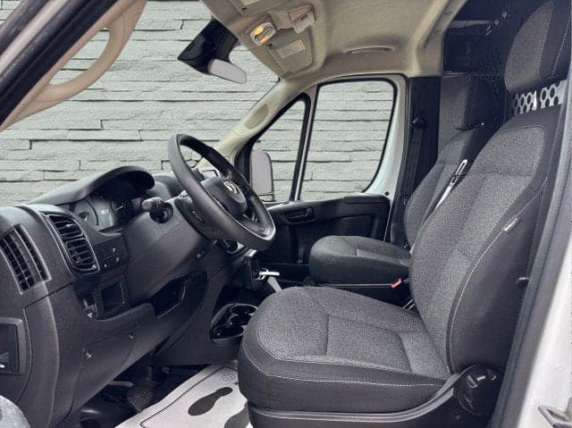 2023 RAM ProMaster 2500 - Thumbnail 11