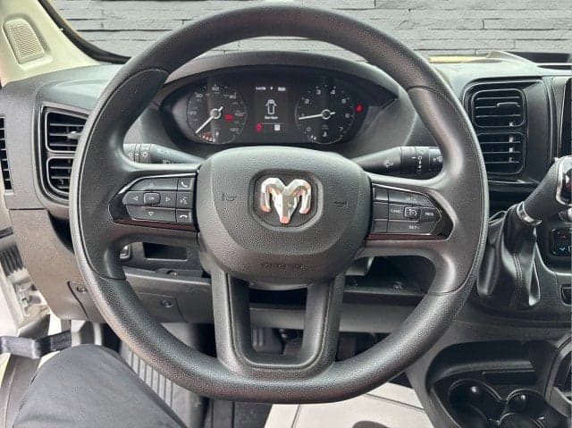 2023 RAM ProMaster 2500 - Thumbnail 13