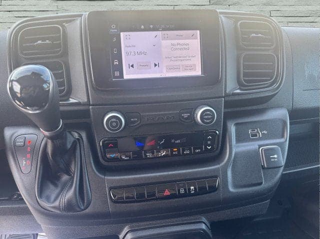 2023 RAM ProMaster 2500 - Thumbnail 11