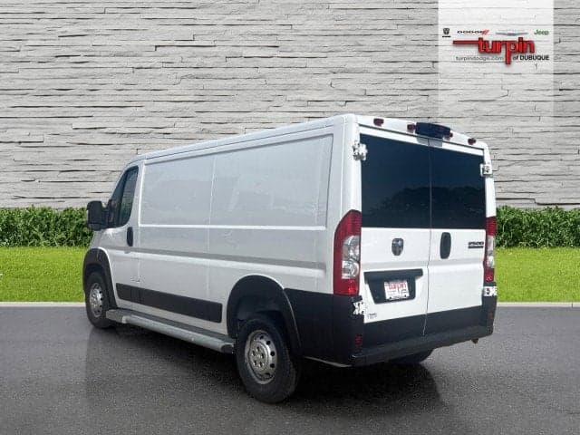 2023 RAM ProMaster 2500 - Thumbnail 3