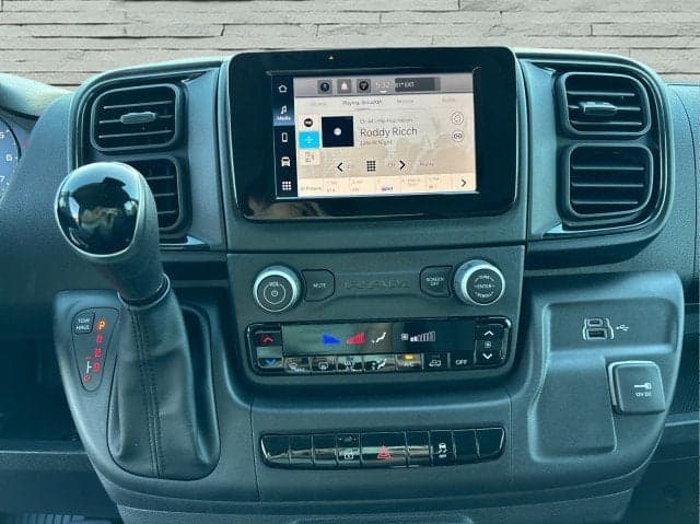 2024 RAM ProMaster cargo van - Thumbnail 15