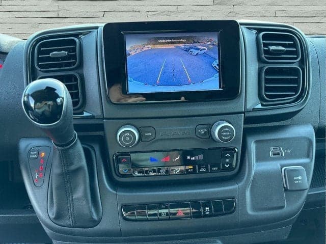 2024 RAM ProMaster cargo van - Thumbnail 16