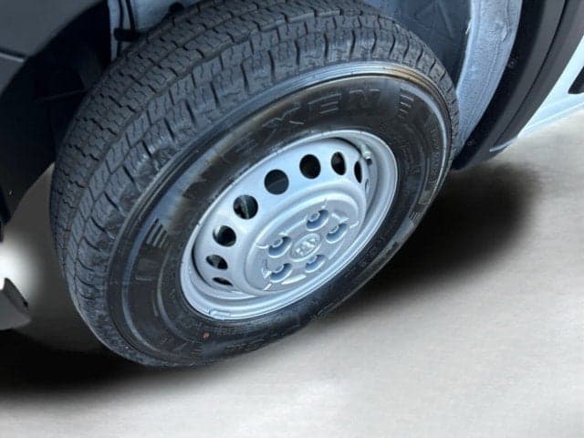 2024 RAM ProMaster cargo van - Thumbnail 9