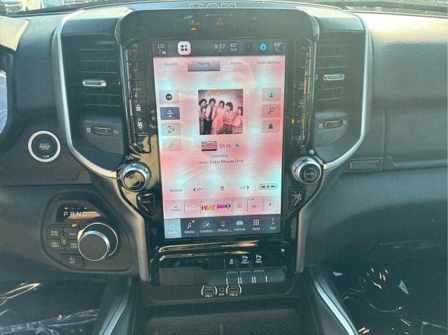 2026 RAM 1500 - Thumbnail 10