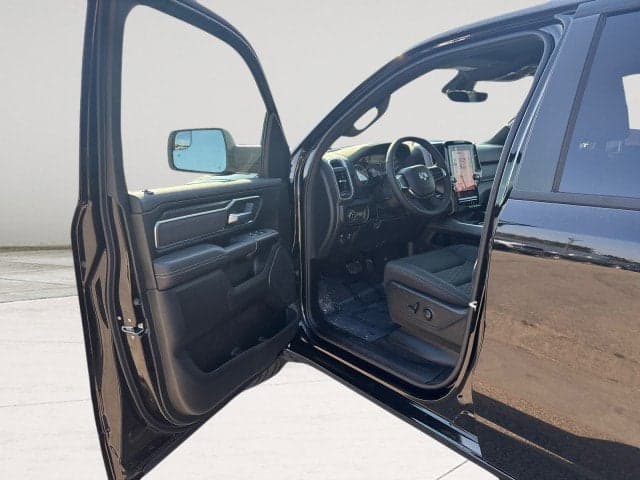 2026 RAM 1500 - Thumbnail 18