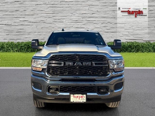 2024 RAM 2500 - Thumbnail 8