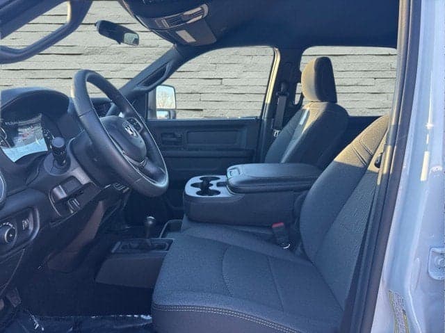 2024 RAM 2500 - Thumbnail 9