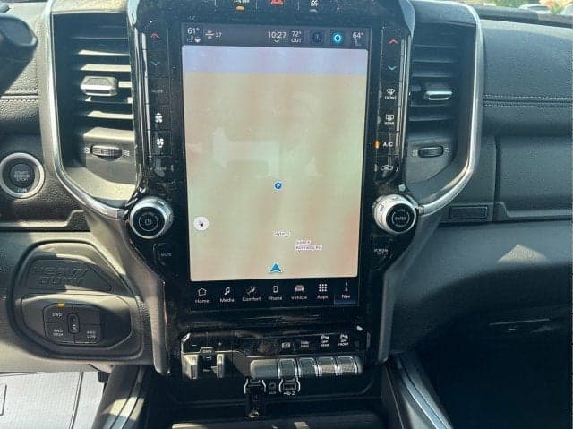 2025 RAM 2500 - Thumbnail 17