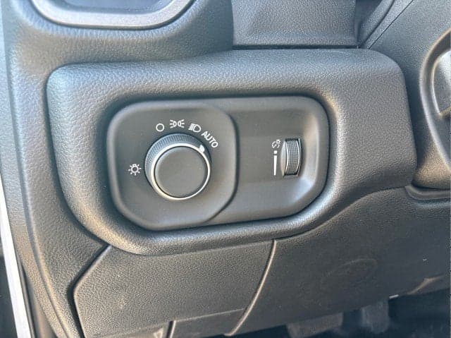 2024 RAM 5500 - Thumbnail 10