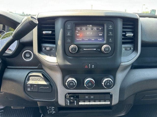 2024 RAM 5500 - Thumbnail 10