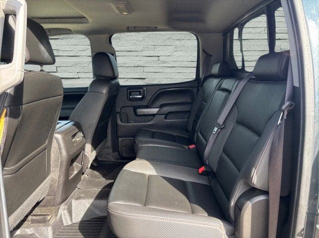 2017 GMC Sierra - Thumbnail 13