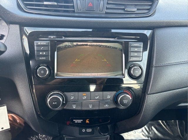 2020 NISSAN Rogue - Thumbnail 13