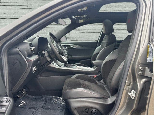 2023 DODGE Hornet - Thumbnail 11