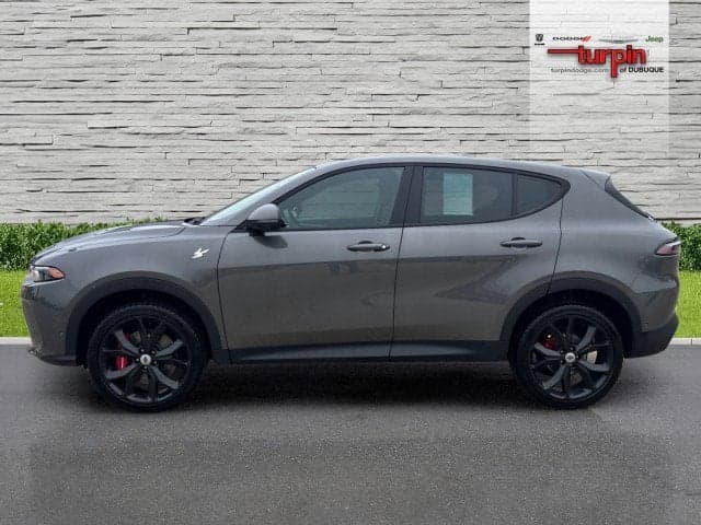 2023 DODGE Hornet - Thumbnail 2