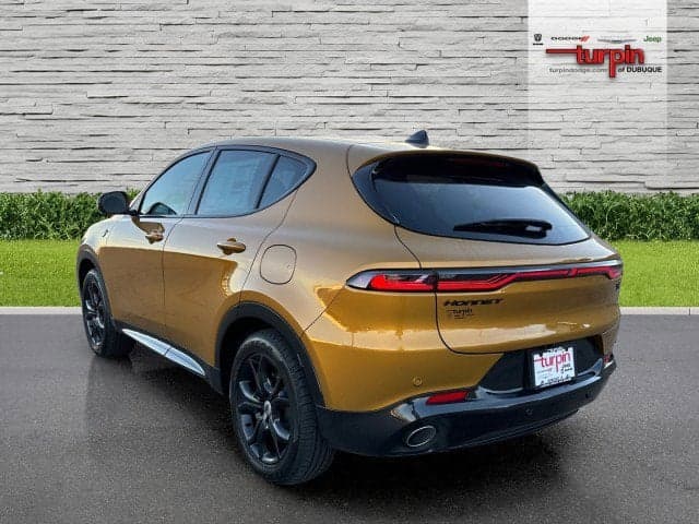 2024 DODGE Hornet - Thumbnail 3