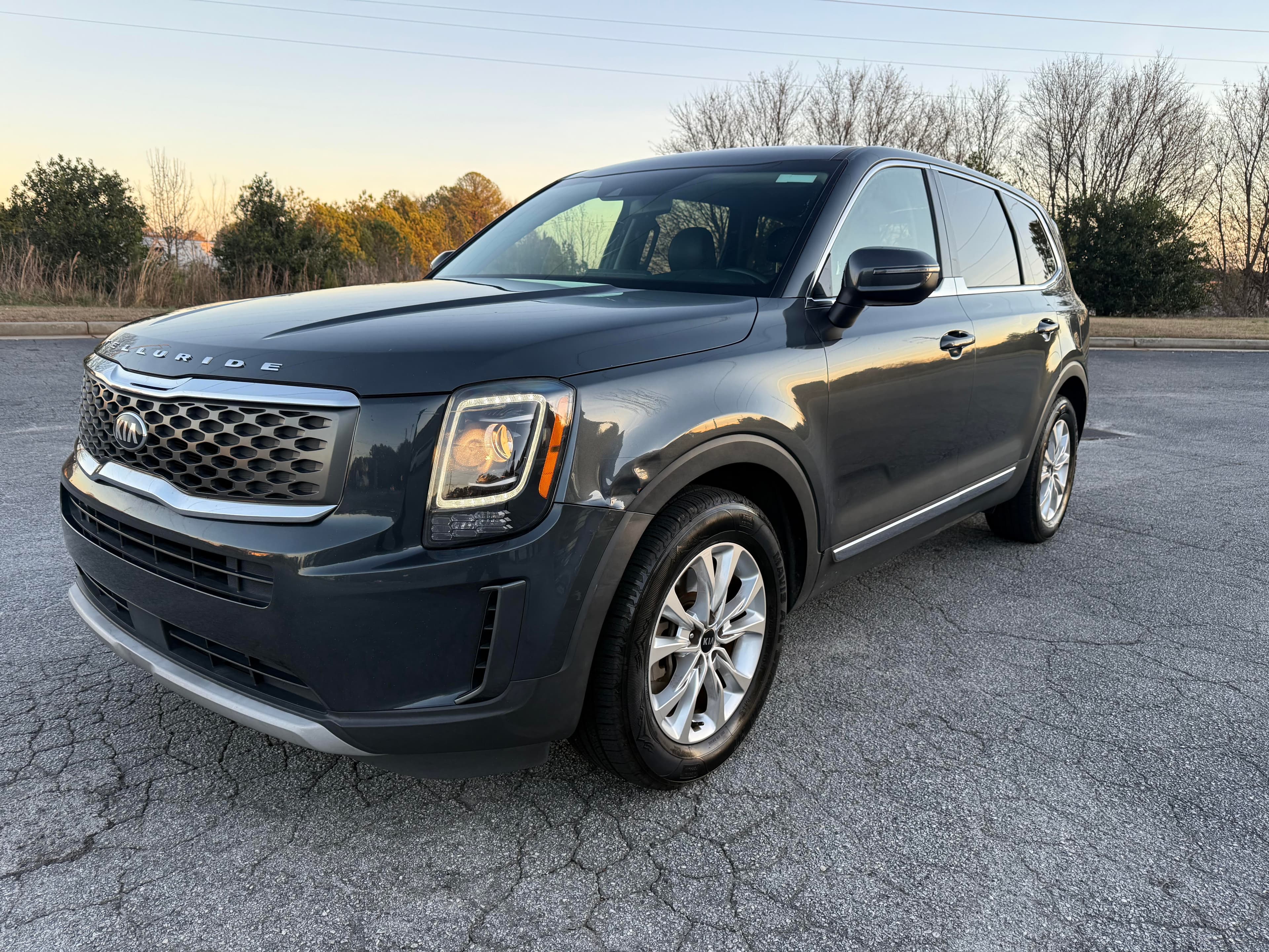 2020 Kia Telluride Lx - Thumbnail 2