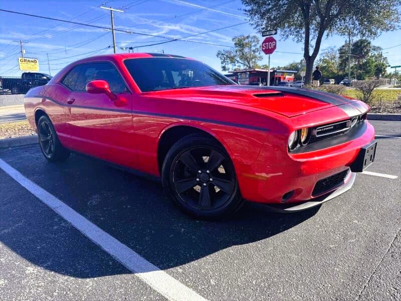 2015 Dodge Challenger - Thumbnail 3