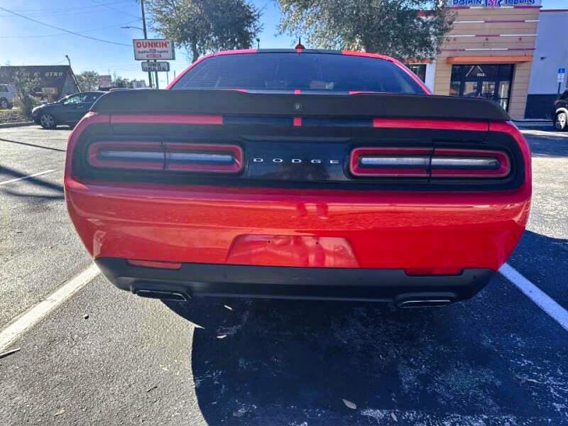 2015 Dodge Challenger - Thumbnail 6