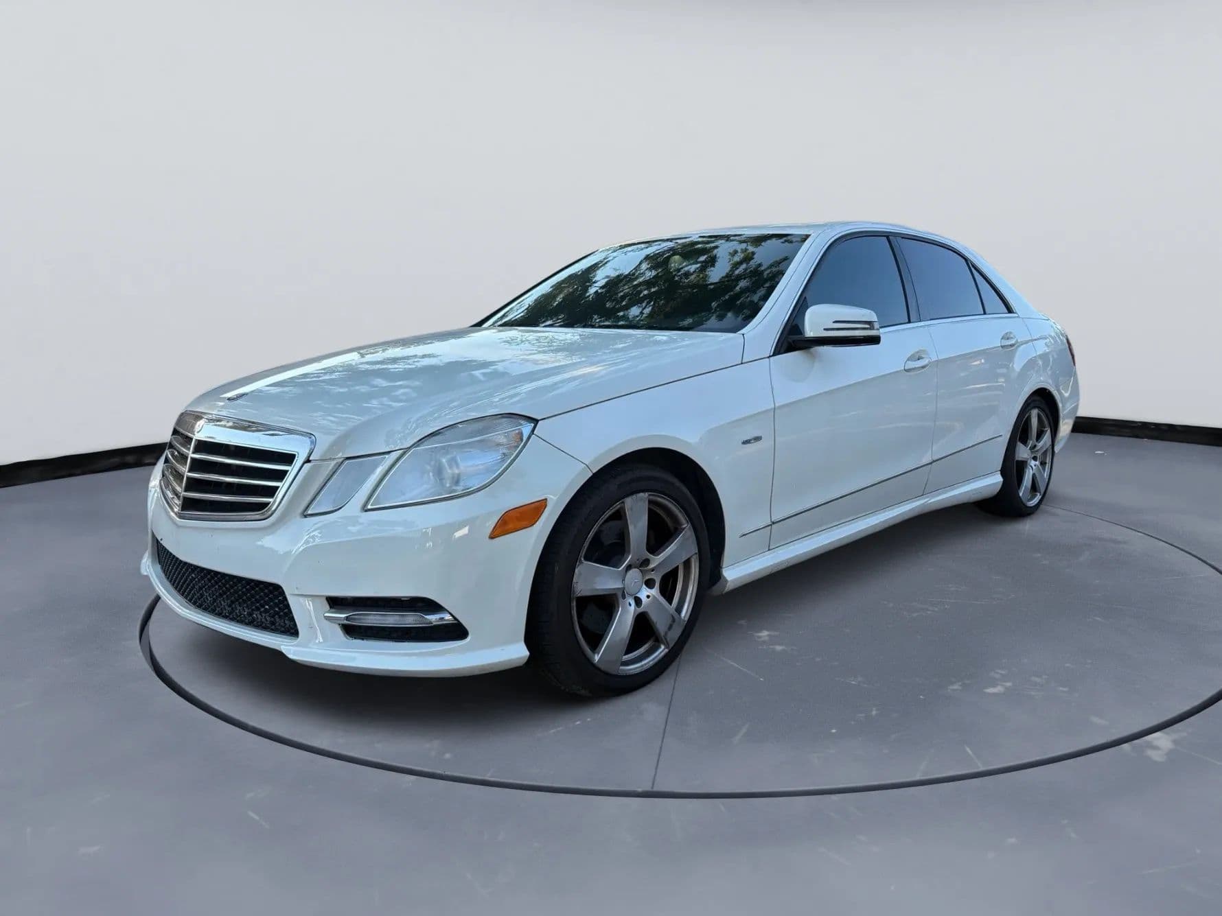 2012 Mercedes-Benz E350 - Thumbnail 5