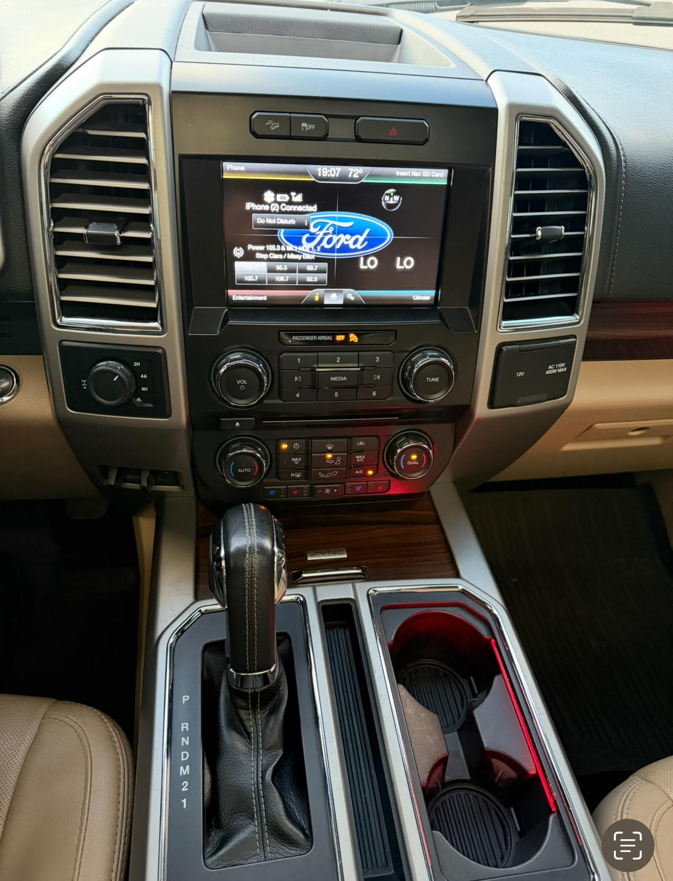 2015 Ford F-150 crew cab Lariat 4x4 3.5L ecoboost - Thumbnail 12