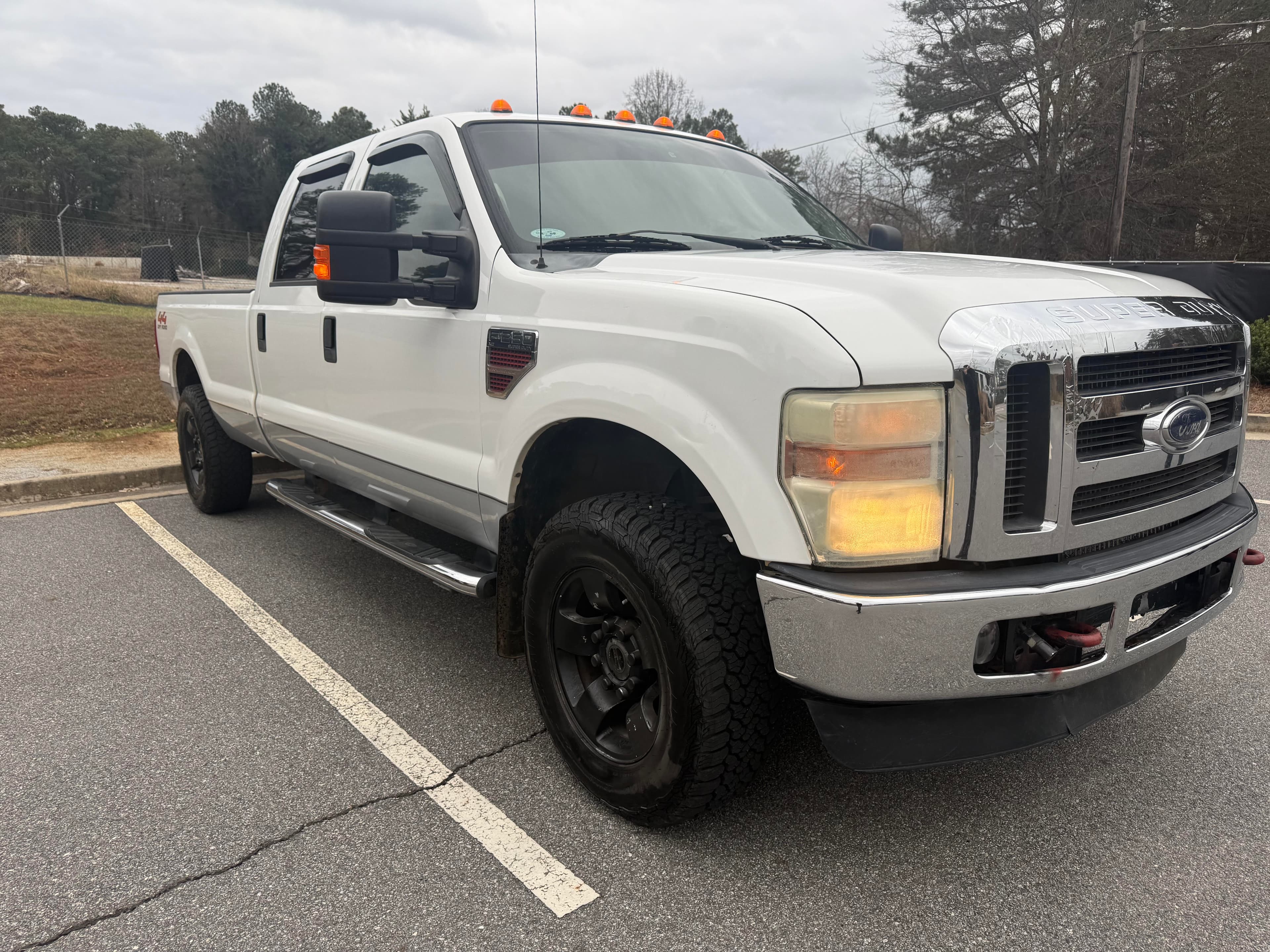 2008 Ford F-250 super duty crew cab Lariat 4x4 6.4 powerstroke turbo diesel - Thumbnail 3