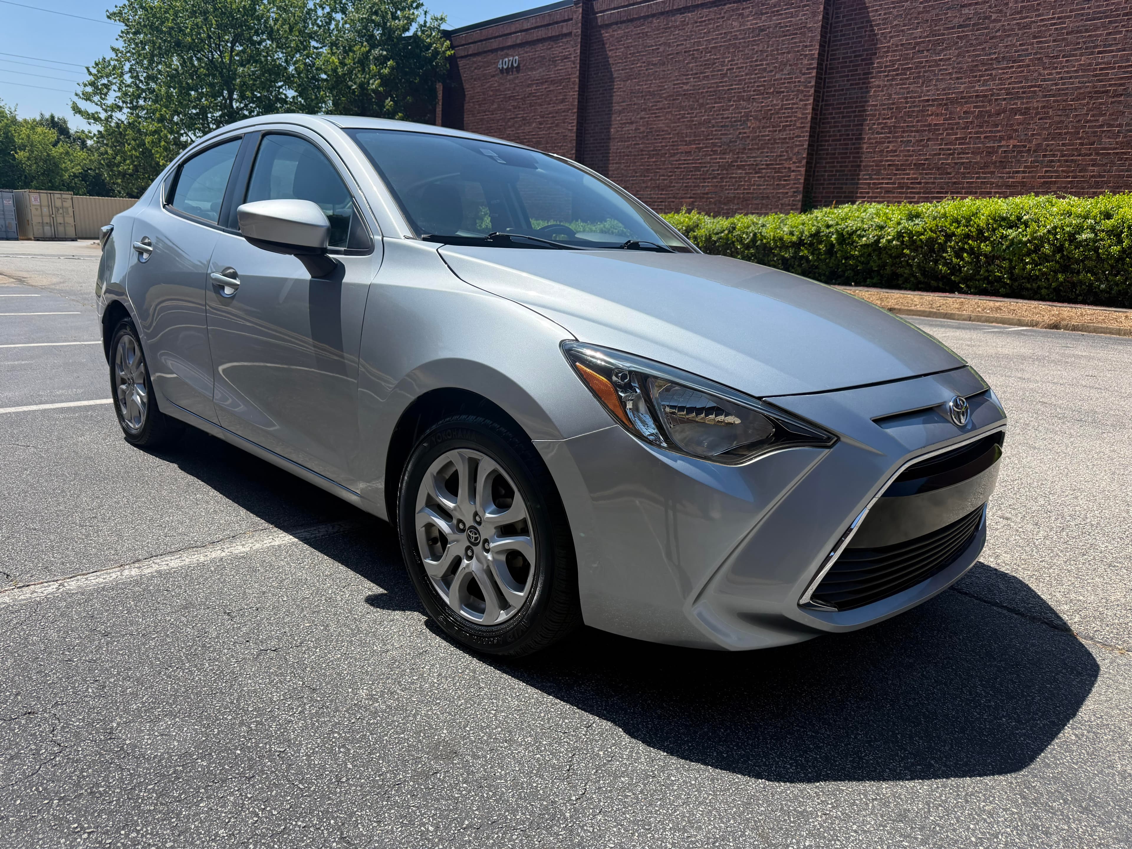 2017 Toyota Yaris iA - Thumbnail 1