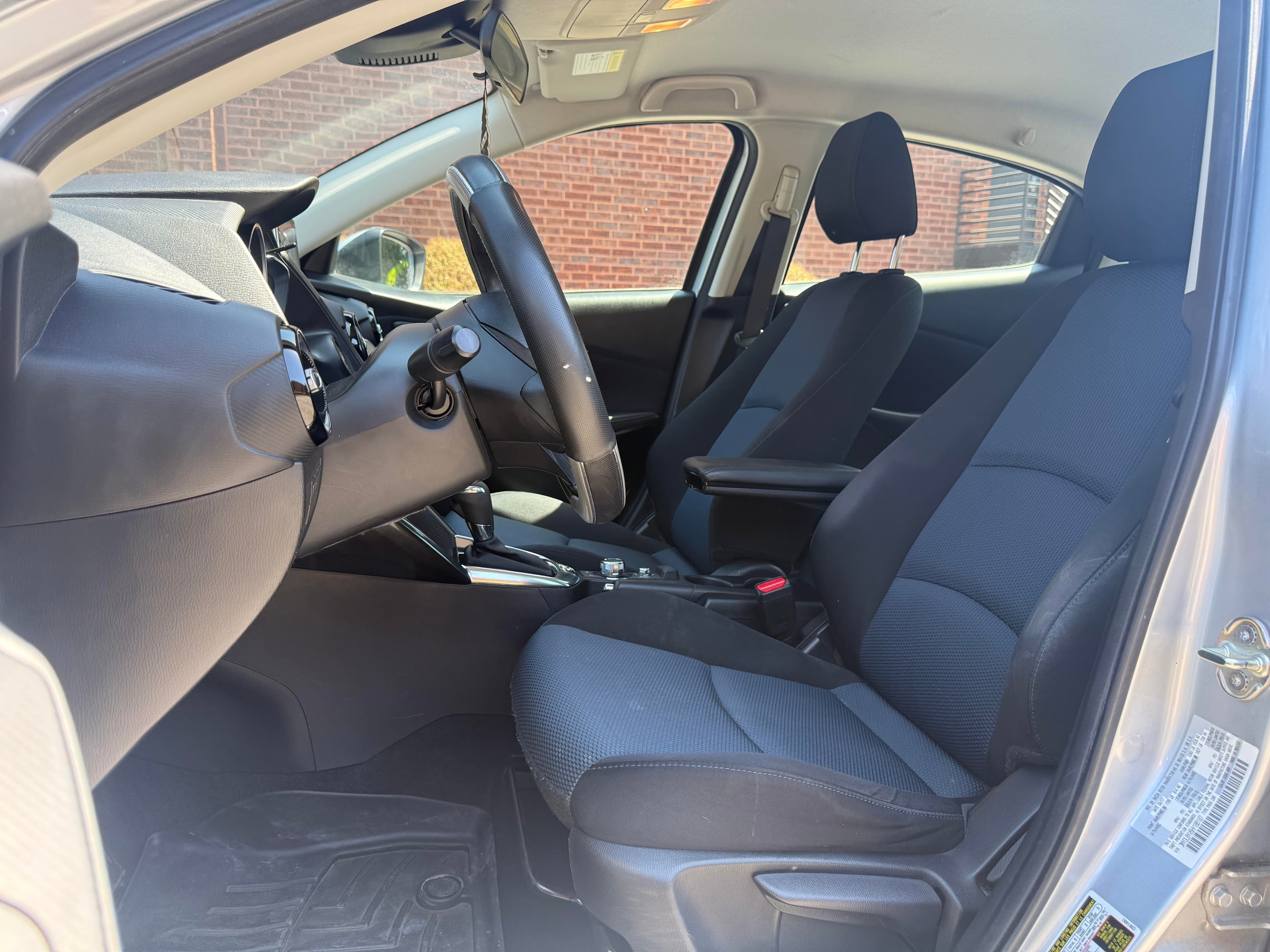 2017 Toyota Yaris iA - Thumbnail 10