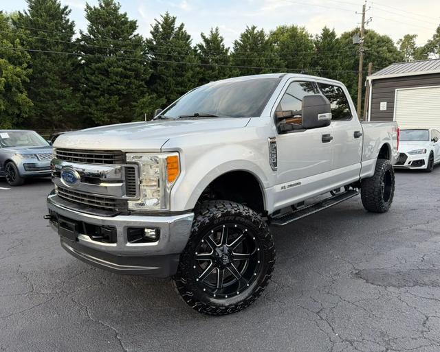 2017 Ford F250 Super Duty Crew Cab XLT