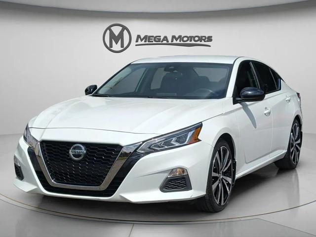 2022 Nissan Altima 2.5 SR