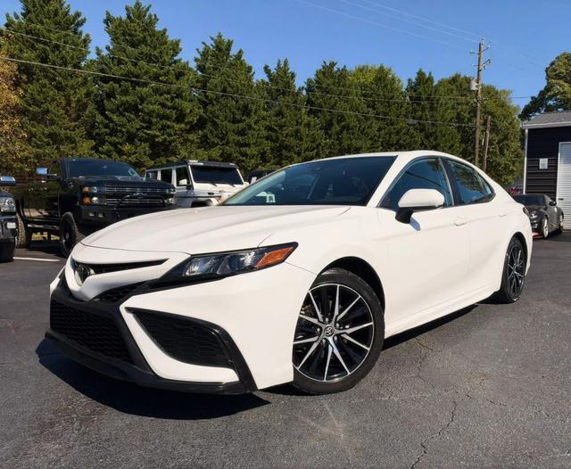 2021 Toyota Camry SE