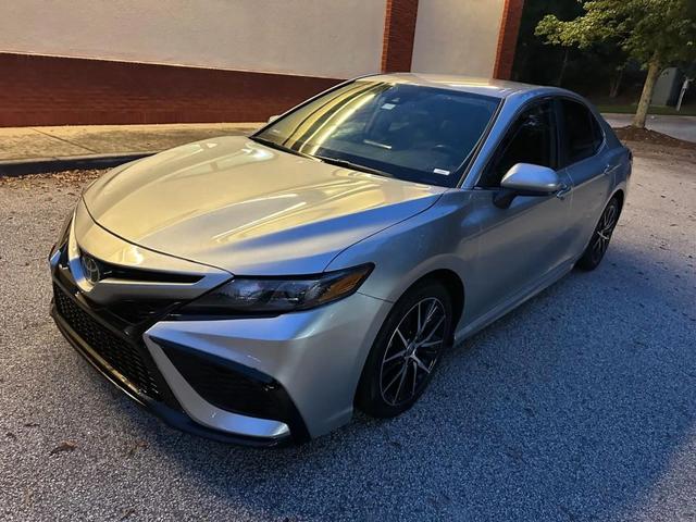 2021 Toyota Camry SE
