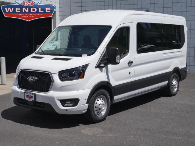 2026 Ford Transit Passenger Wagon XLT