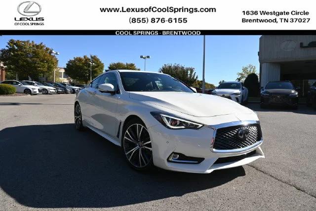 2022 Infiniti Q60 LUXE